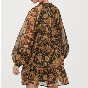 3/$30 Chiffon Wide-Cut Green Leaf Dress